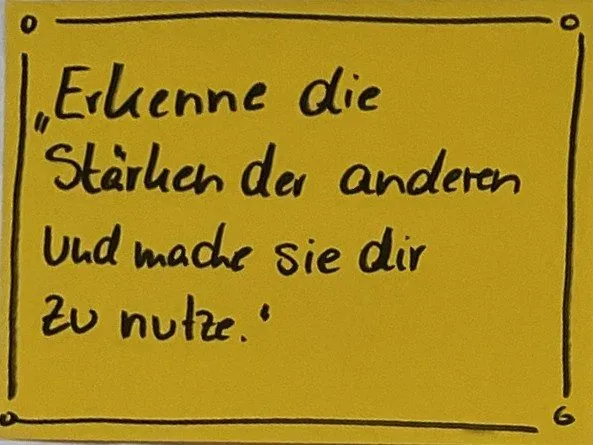 Notiz mit einem Zitat zu persönlichen Stärken aus einem Training